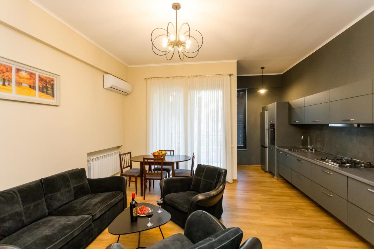 New!-Downtown Apartment Ll Тбилиси Экстерьер фото