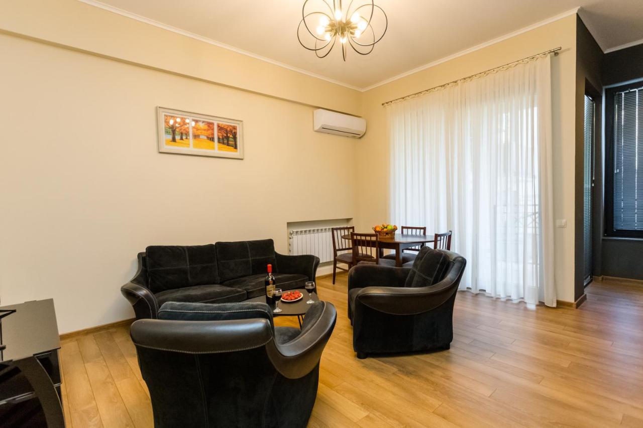 New!-Downtown Apartment Ll Тбилиси Экстерьер фото