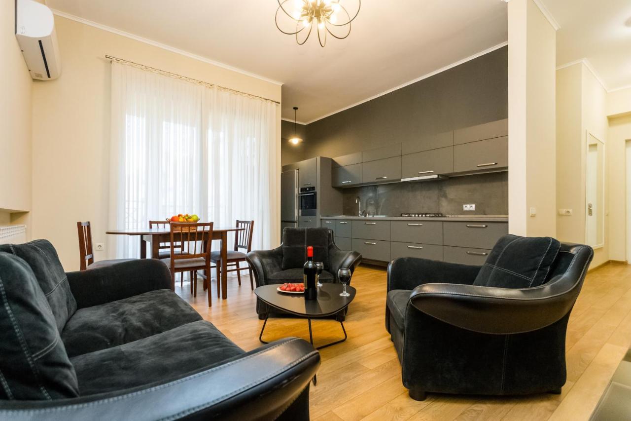 New!-Downtown Apartment Ll Тбилиси Экстерьер фото